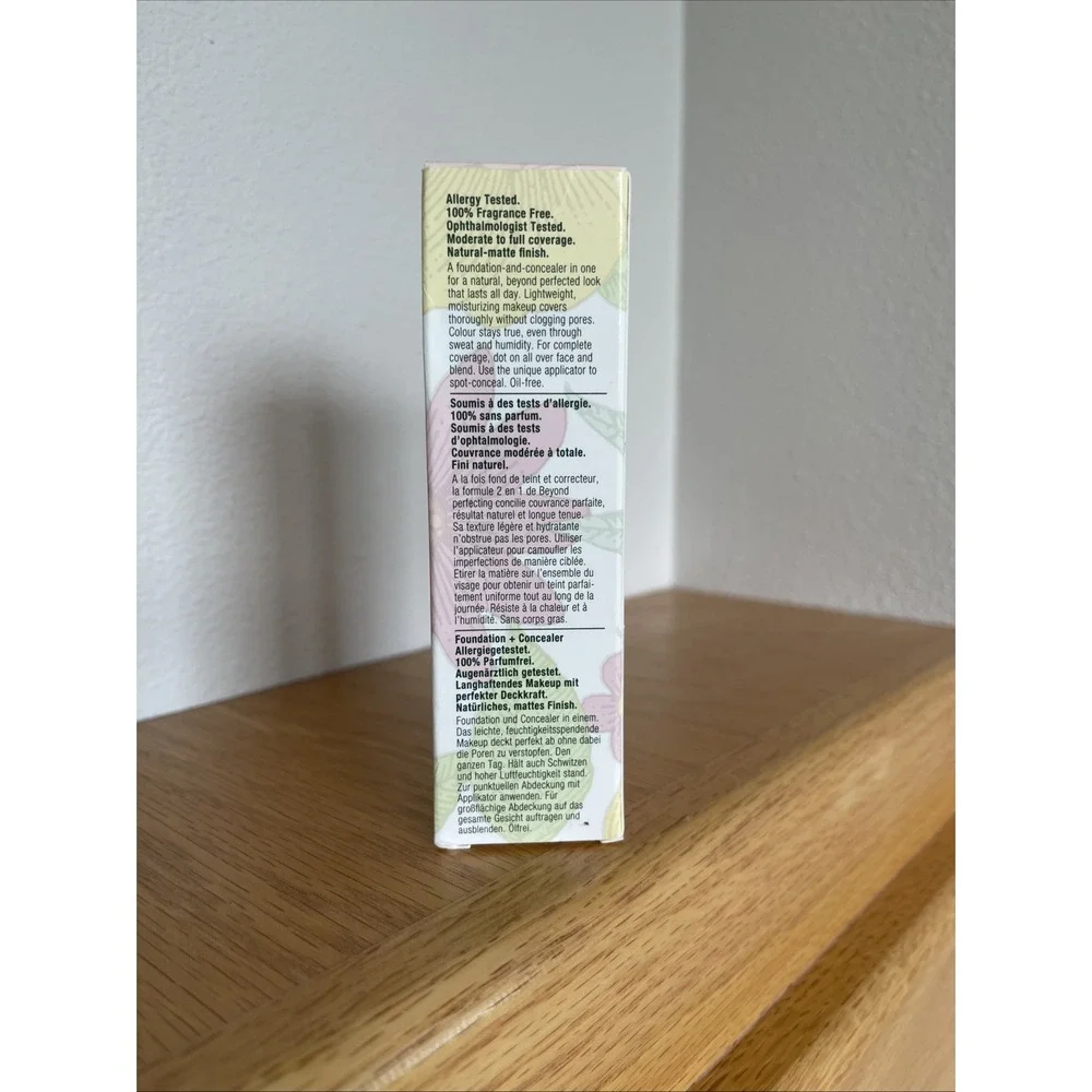 Clinique Beyond Perfecting Foundation + Concealer 14 Vanilla CN 70 2 IN 1 Makeup